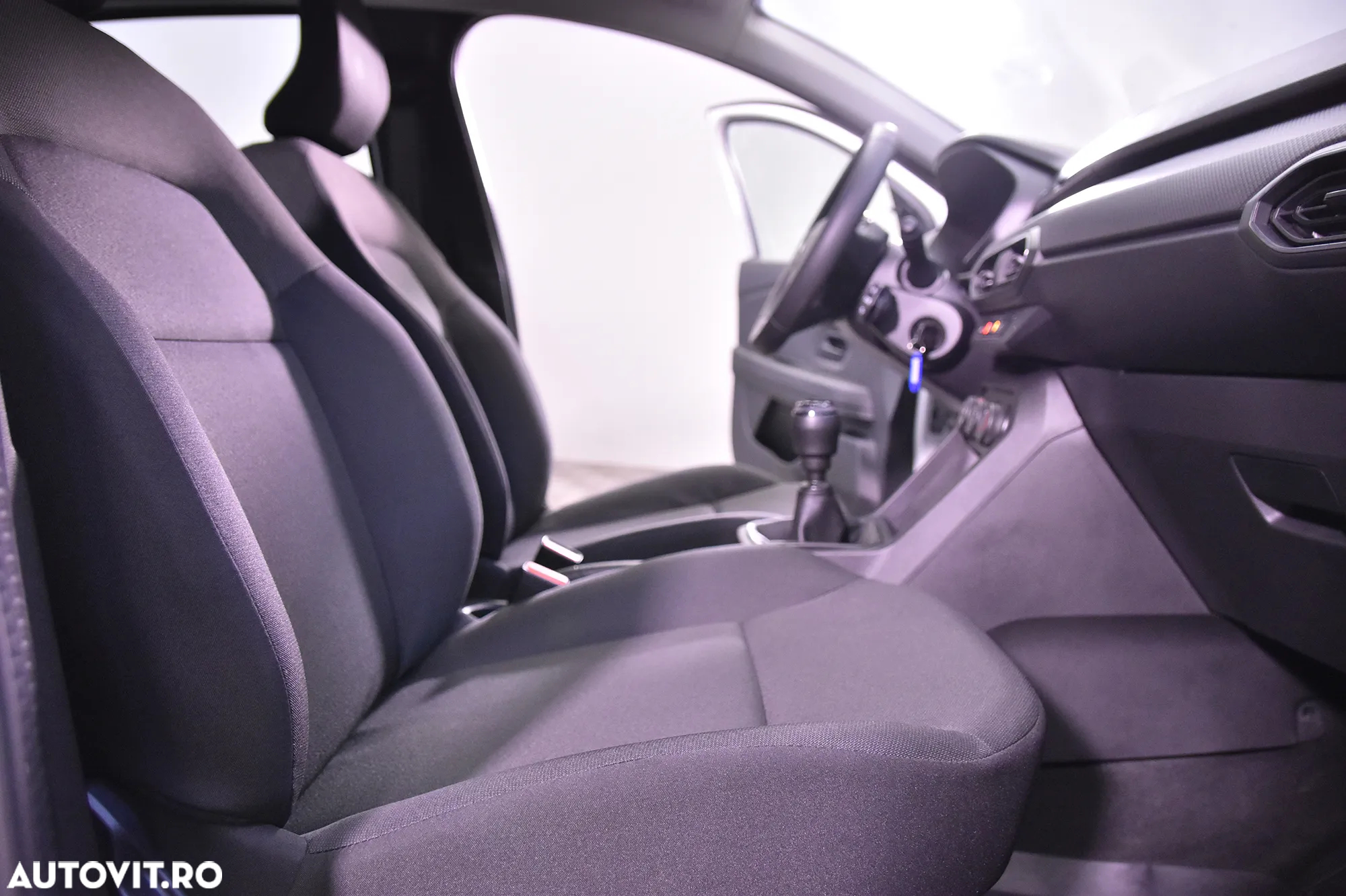 Dacia Logan - 11