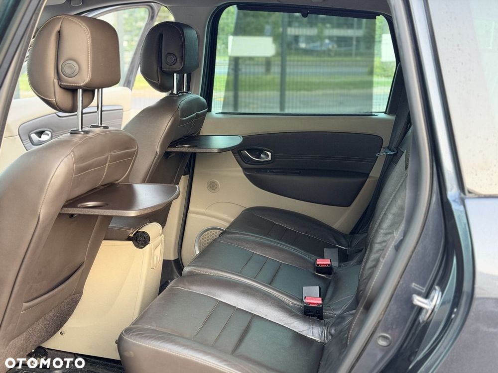 Renault Scenic - 10