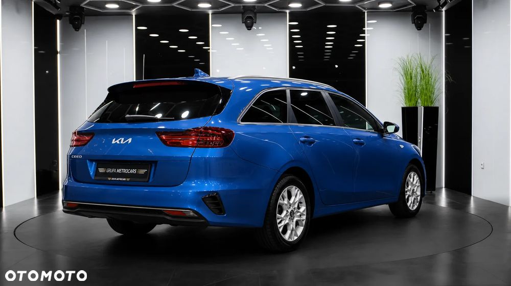 Kia Ceed 1.6 CRDi mHEV M DCT - 5