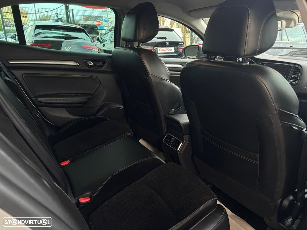 Renault Mégane - 30