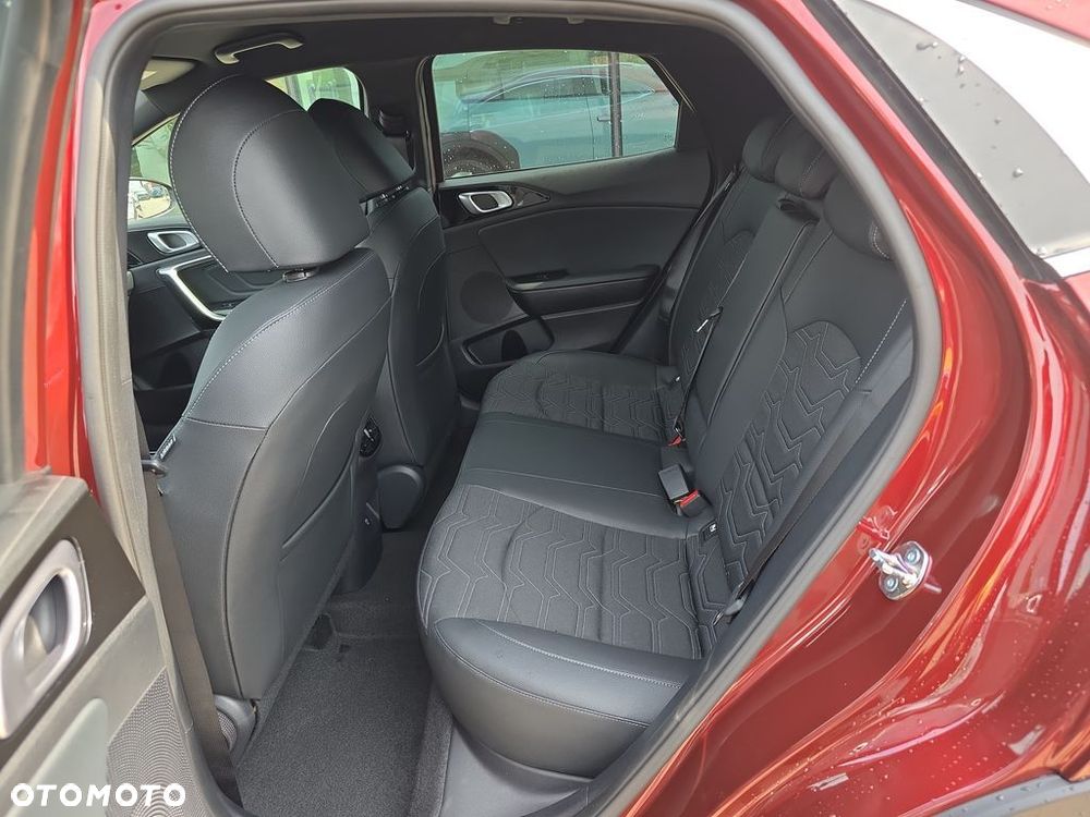 Kia XCeed 1.6 T-GDI Tribute DCT - 11