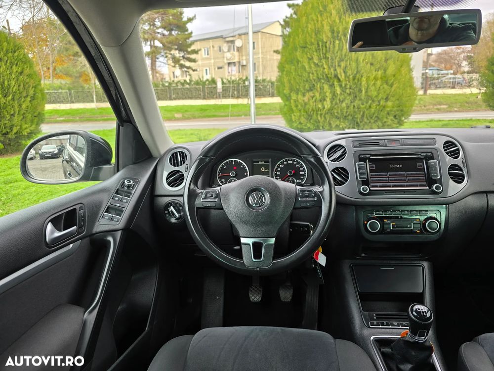 Volkswagen Tiguan 2.0 TDI DPF BlueMotion Technology Sport & Style - 5