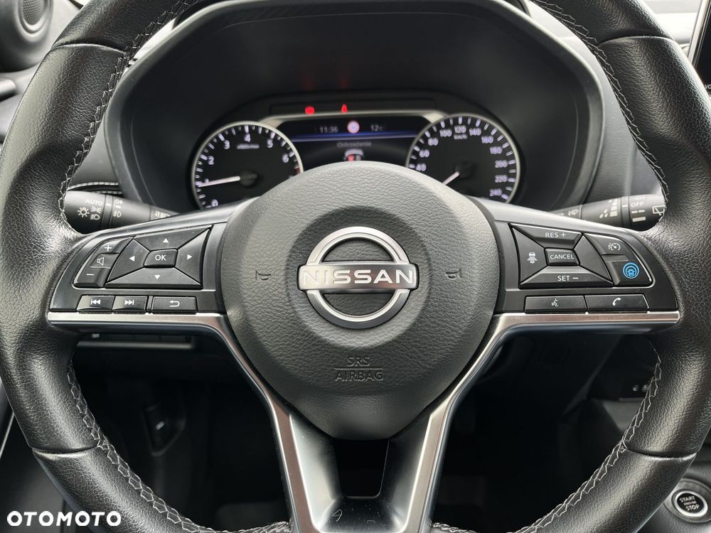 Nissan Juke 1.0 DIG-T N-Connecta - 21