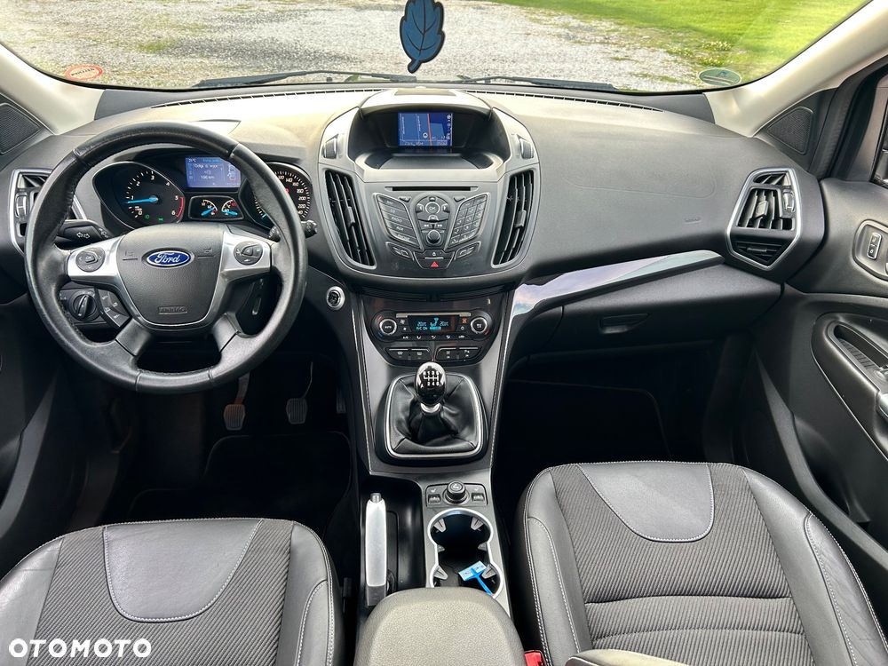 Ford Kuga 2.0 TDCi 4x4 Titanium - 10