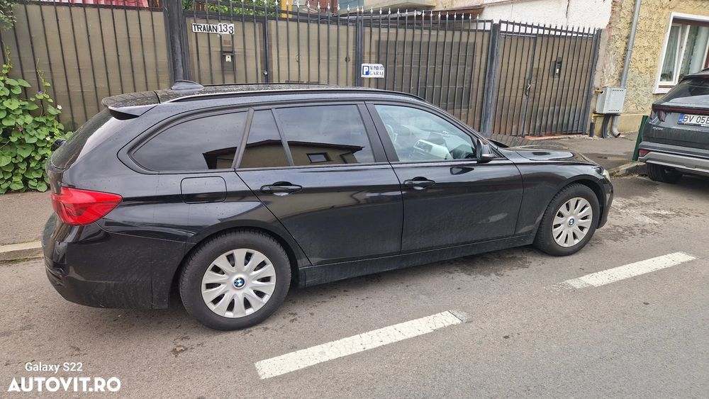 BMW Seria 3 320d Touring Aut. - 2