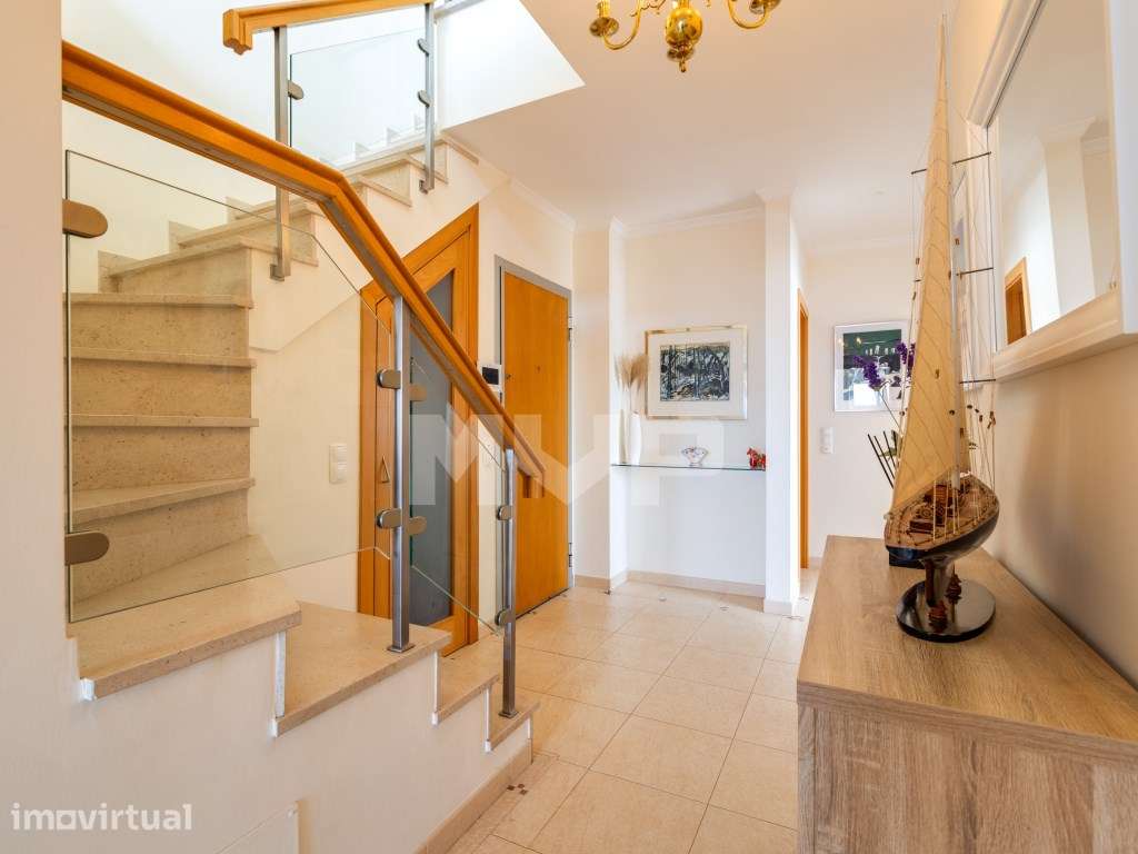 Apartamento T3 Duplex com terraço superior vista Ria em Faro - Grande imagem: 2/31