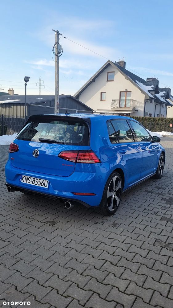 Volkswagen Golf - 13