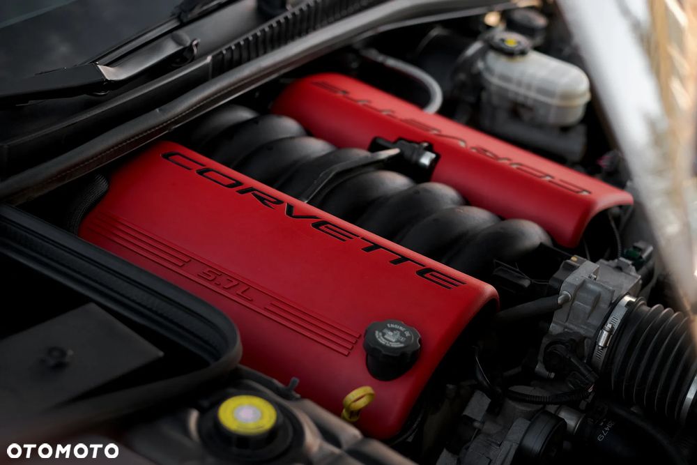 Chevrolet Corvette - 37