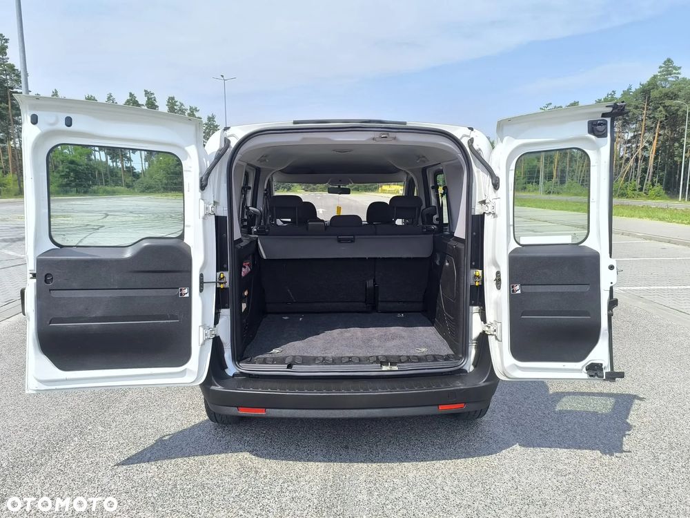 Opel Combo 1.6 CDTI Cosmo - 9