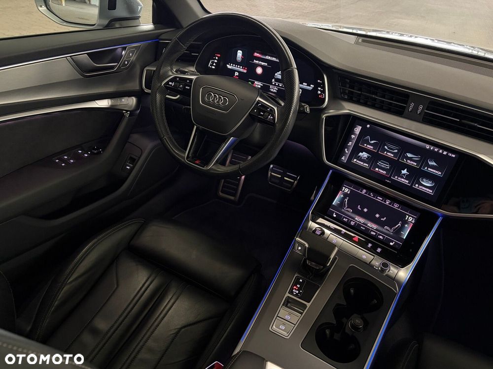 Audi A6 Avant - 17