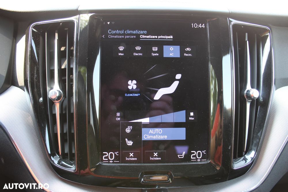 Volvo XC 60 B5 D AWD Geartronic RDesign - 24