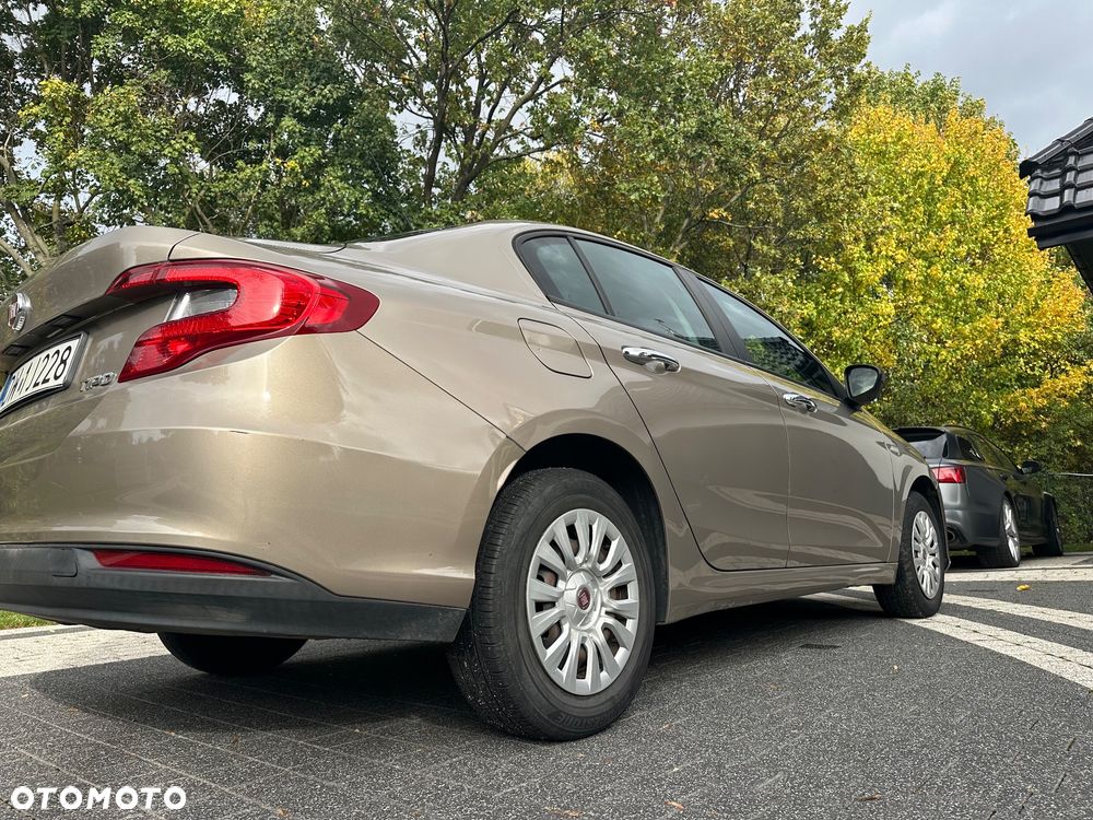 Fiat Tipo - 18