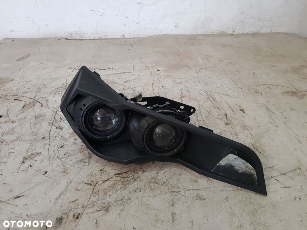 lampa prawa prawy przód canam renegade 1000 17 rok - 2