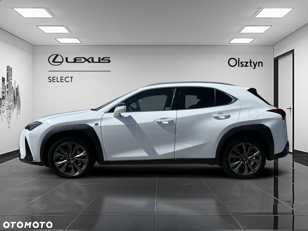 Lexus UX 300h F Sport Design - 4