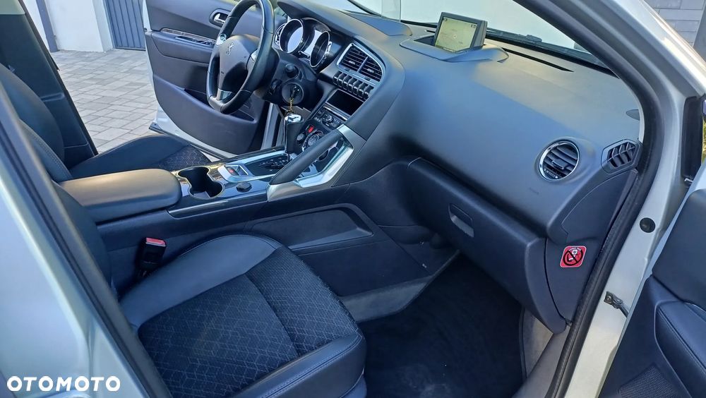Peugeot 3008 2.0 HDi Active - 11