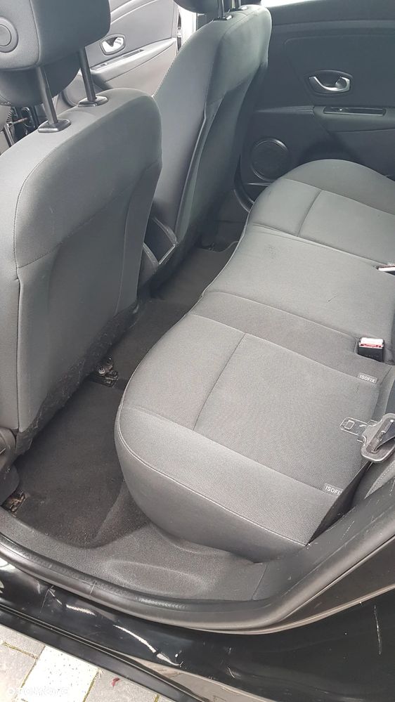 Renault Megane - 9