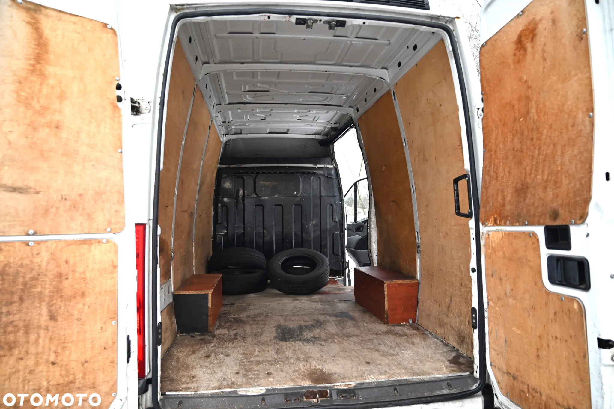 Iveco Daily - 12
