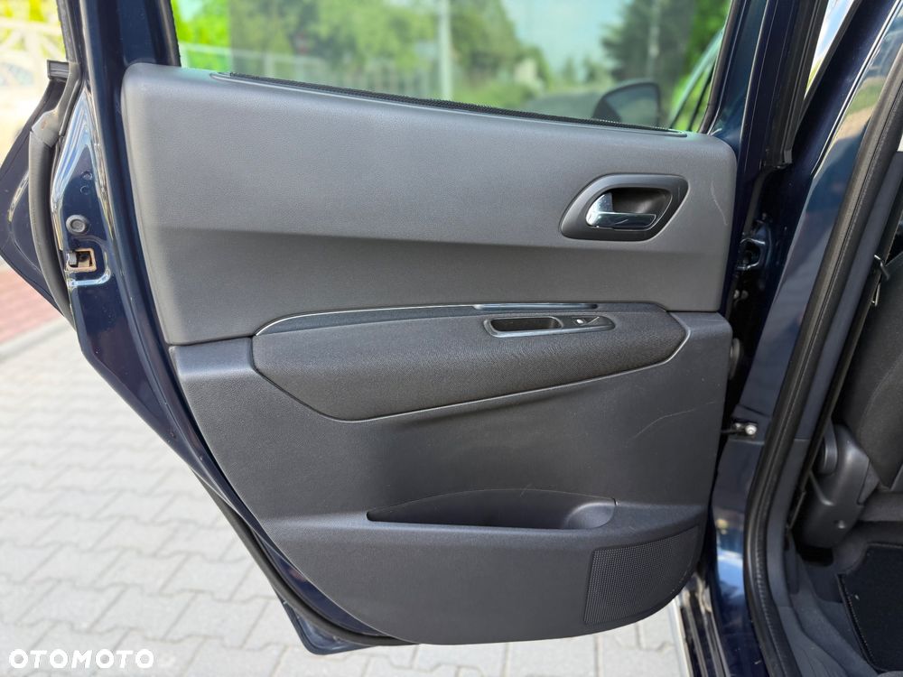 Peugeot 3008 1.6 HDi Premium - 29