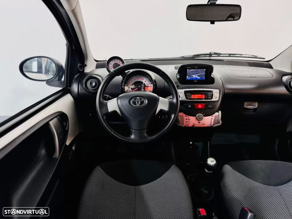 Toyota Aygo 1.0 Power Pack+AC+JLL+VSC - 26