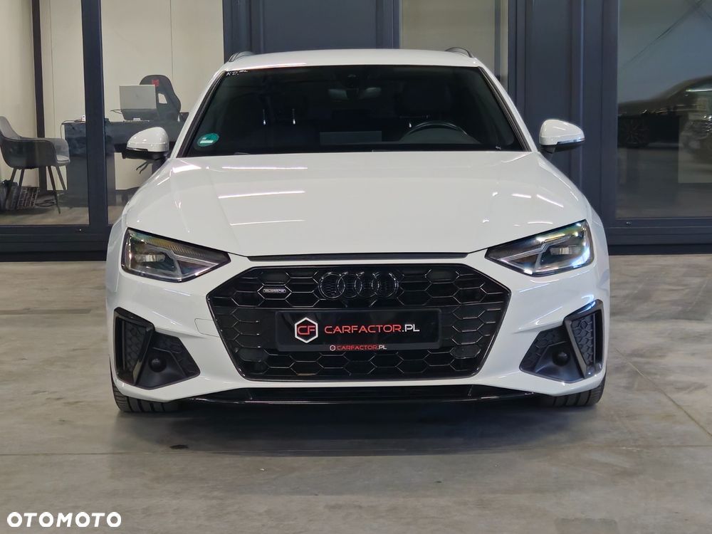 Audi A4 Avant 40 TDI quattro S tronic S line - 4