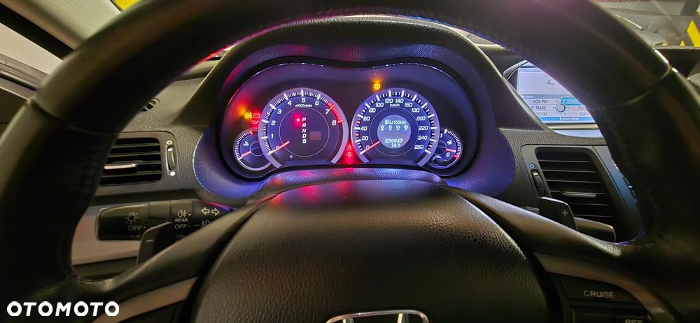 Honda Accord 2.0 Executive Nav - 13