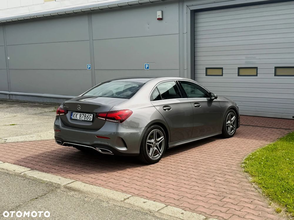 Mercedes-Benz Klasa A 180 d AMG Line 8G-DCT - 6