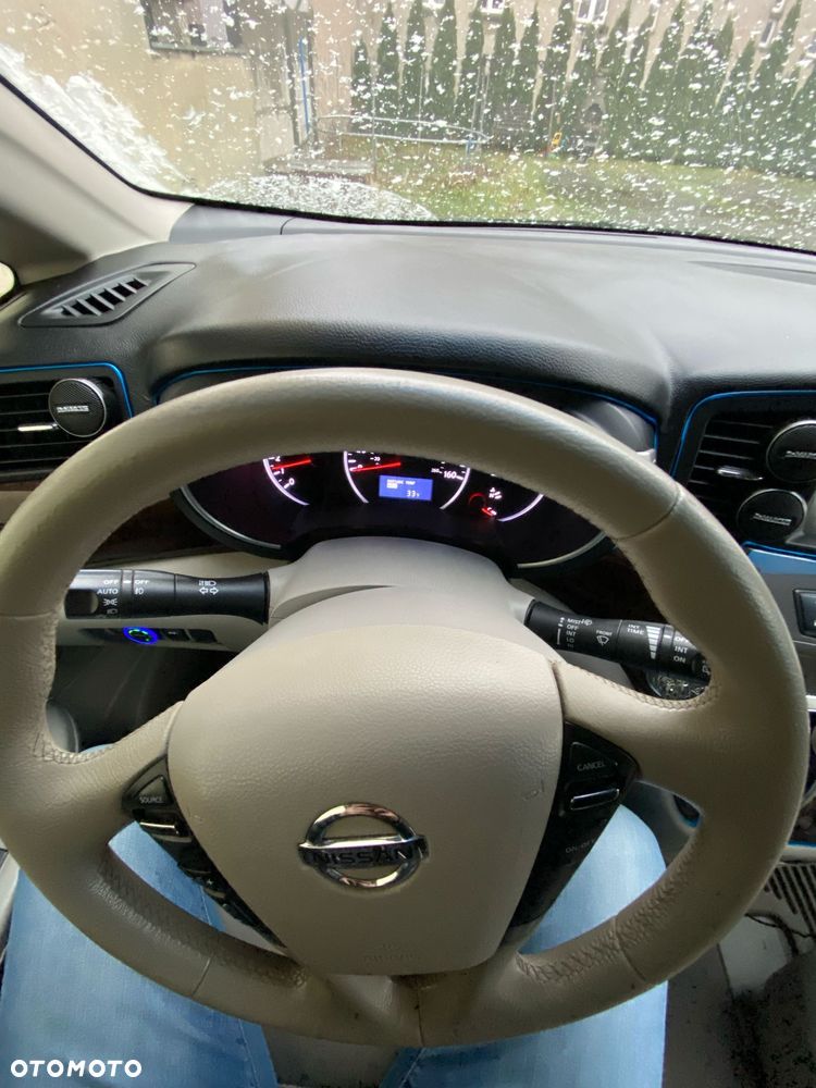 Nissan Quest 3.5 SL - 7