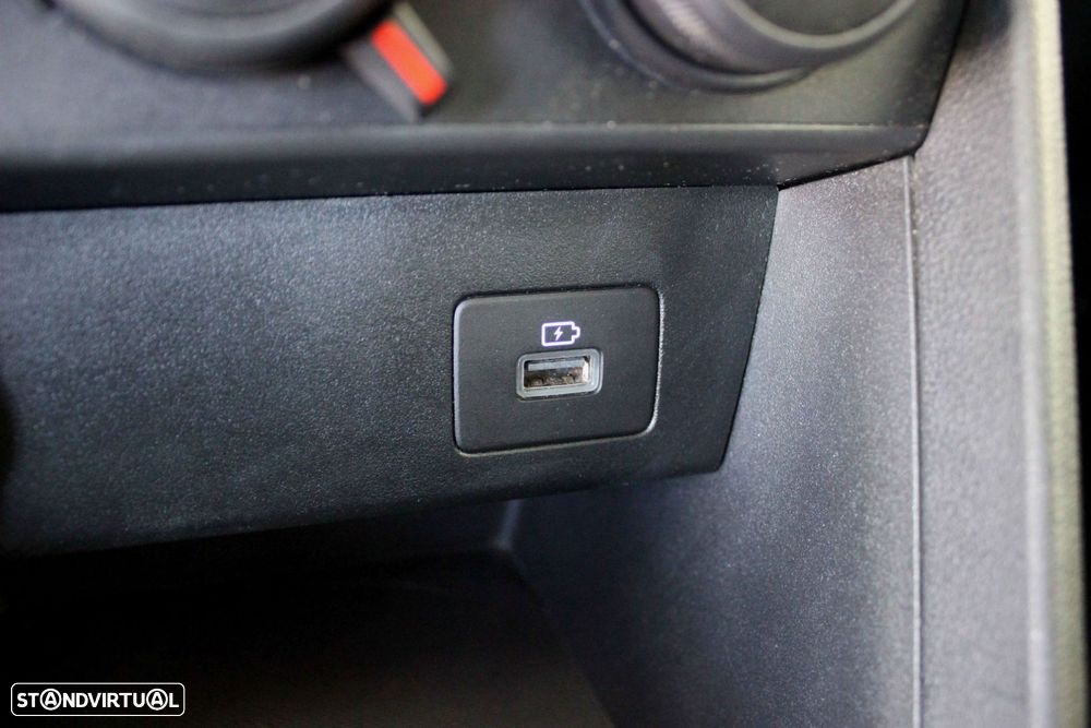 Dacia Sandero 1.0 TCe Stepway Essential - 34