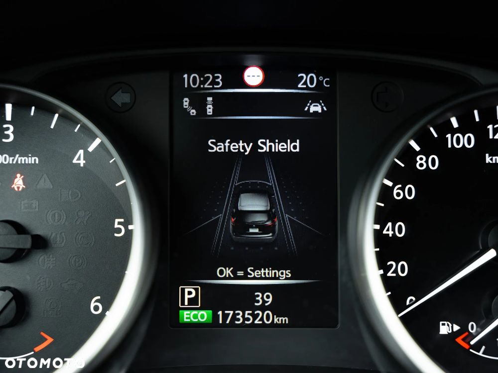 Nissan Qashqai 1.6 DCi Tekna+ Xtronic - 29