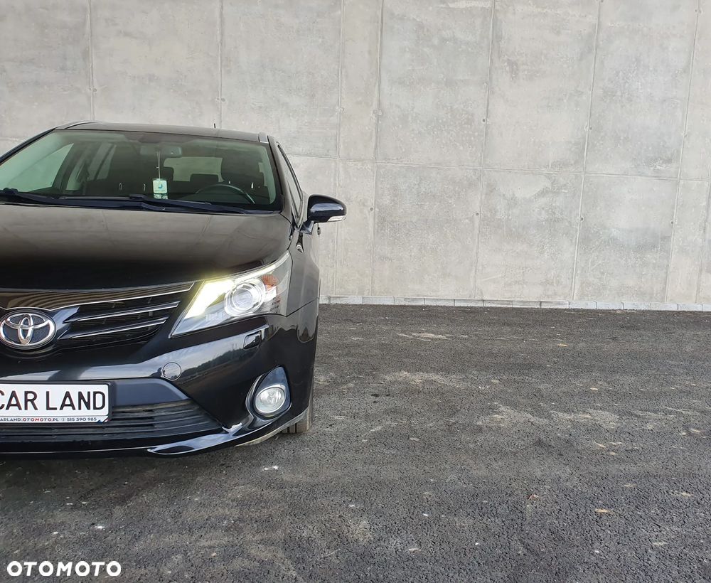 Toyota Avensis 1.8 Multidrive S Executive - 10