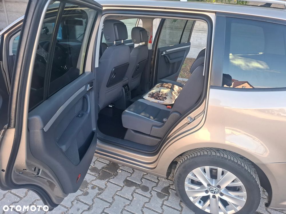Volkswagen Tiguan - 9