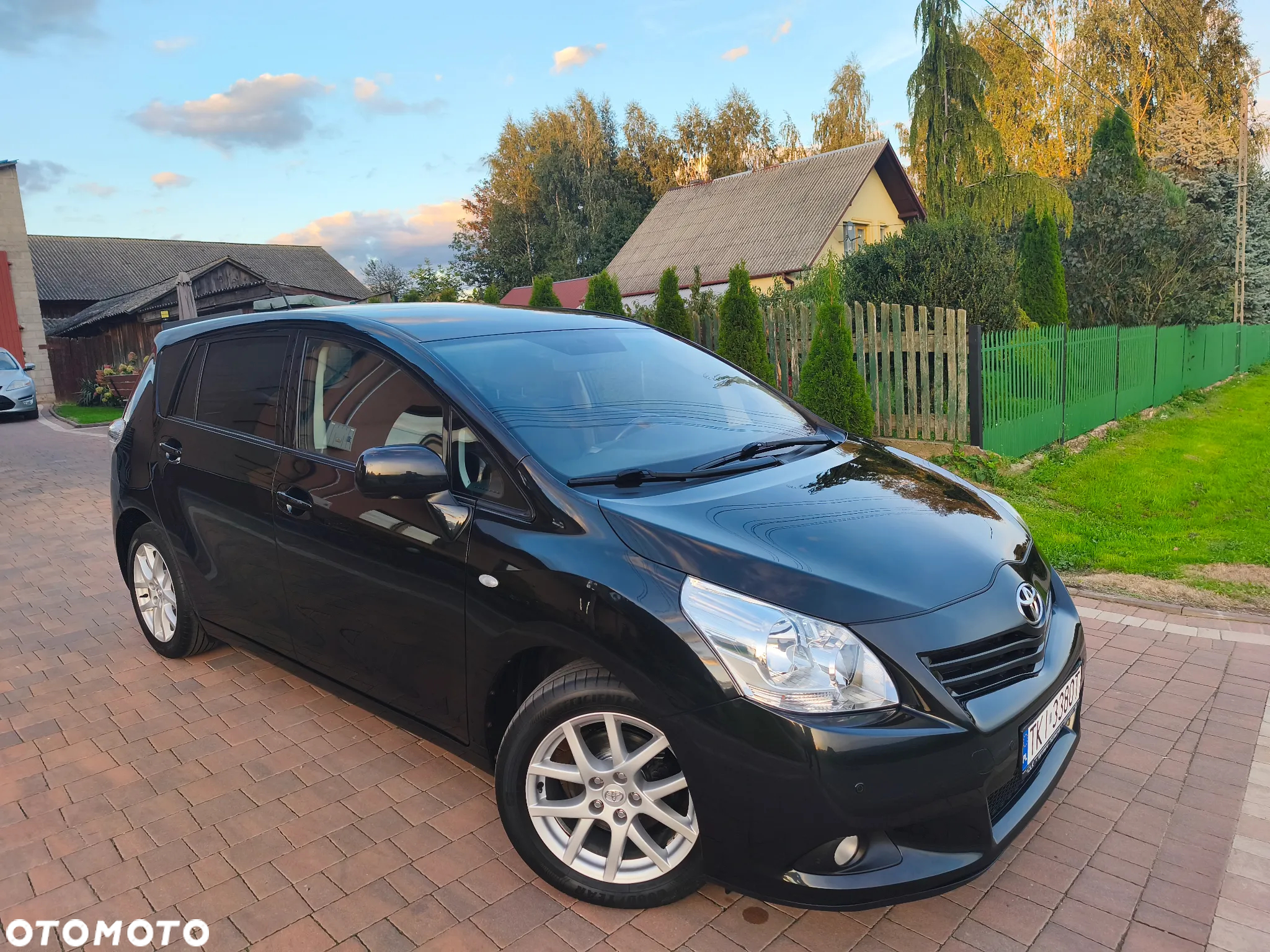 Toyota Verso - 3
