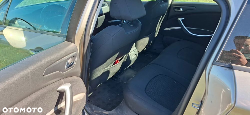 Citroën C5 2.0 HDi Attraction - 11
