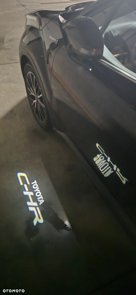 Toyota C-HR 1.8 Hybrid Prestige - 24