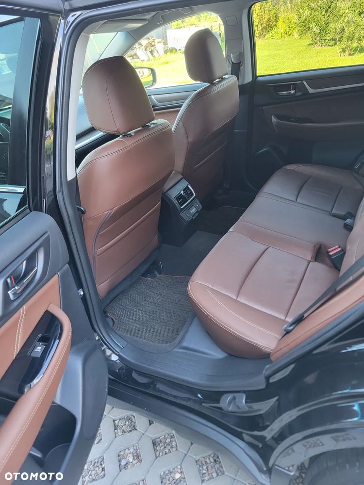 Subaru Outback - 15