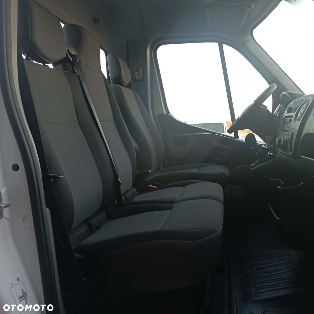 Renault Master - 17