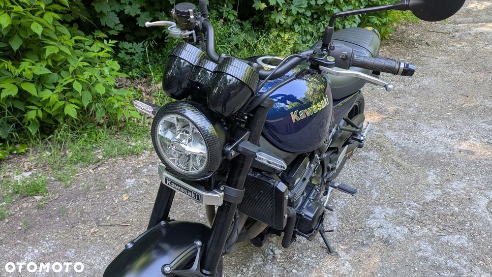 Kawasaki Z 900 RS - 6