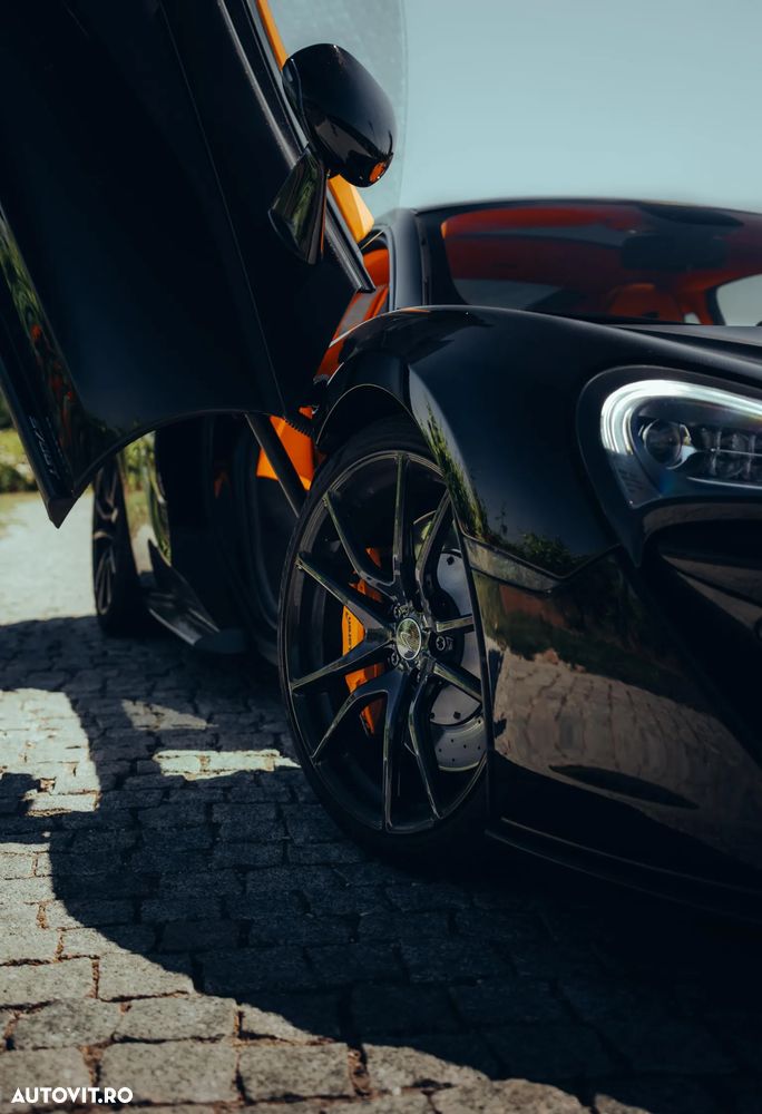 McLaren 570GT - 4