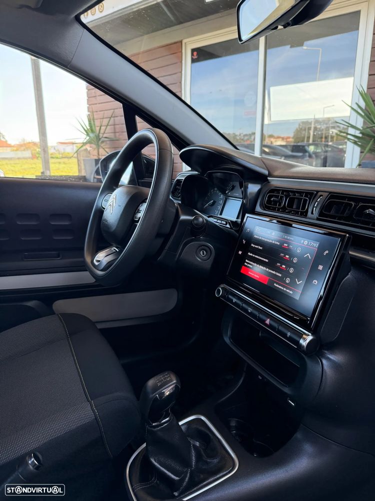 Citroën C3 1.2 PureTech C-Series - 17