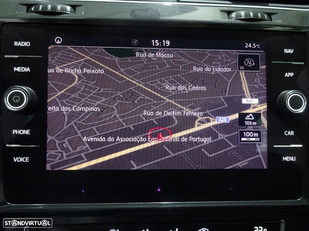 VW Golf Variant 1.6 TDi Confortline - 24
