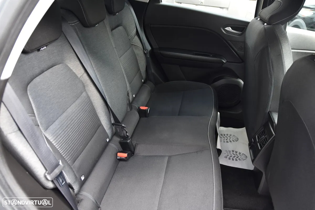 Renault Captur 1.5 dCi Exclusive EDC - 31