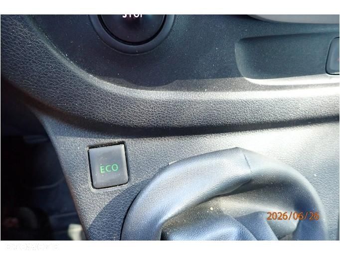 Renault Trafic - 17