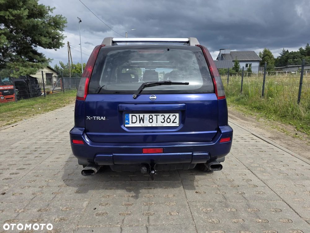Nissan X-Trail - 10