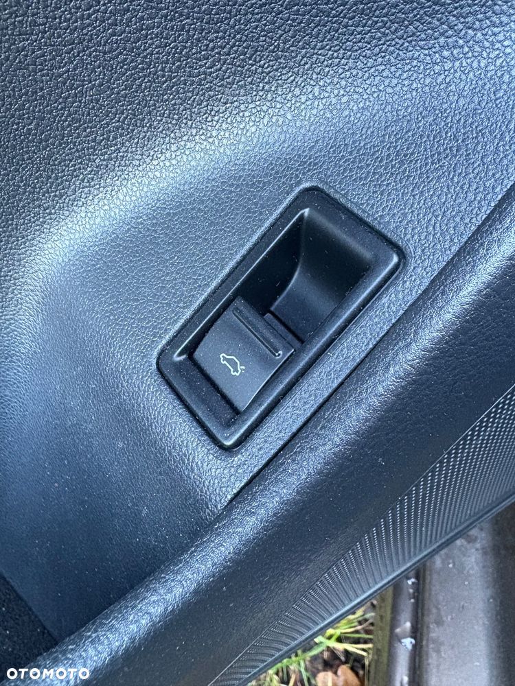 Volkswagen Jetta 1.4 TSI BlueMotion Technology - 23