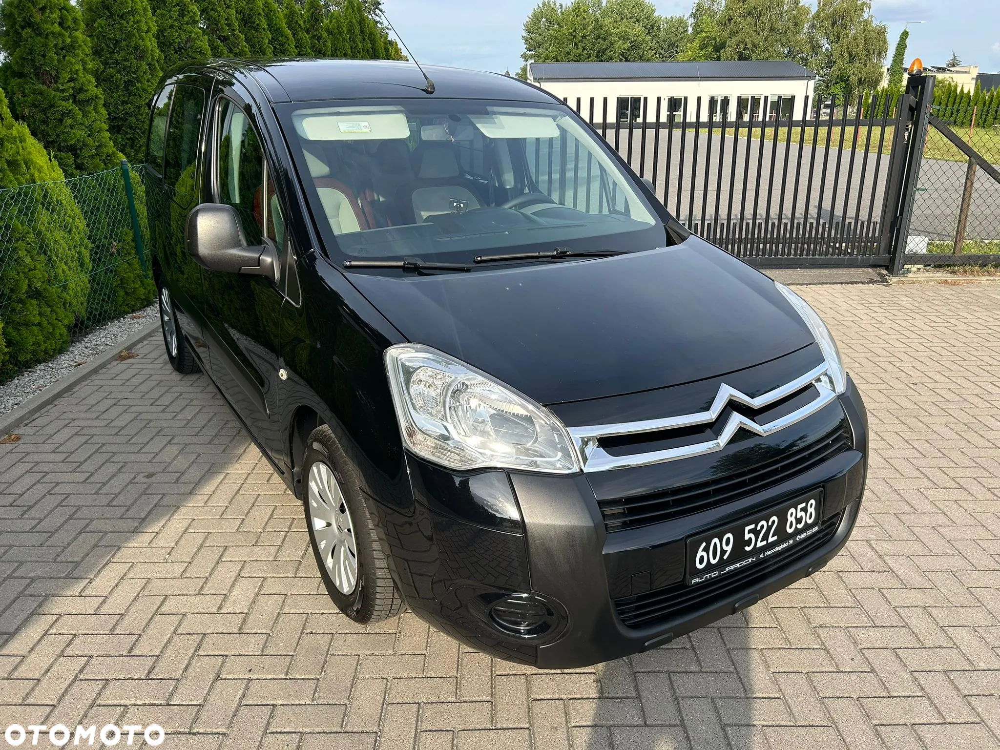 Citroën Berlingo 1.6 HDi 110 FAP Multispace Exclusive - 24