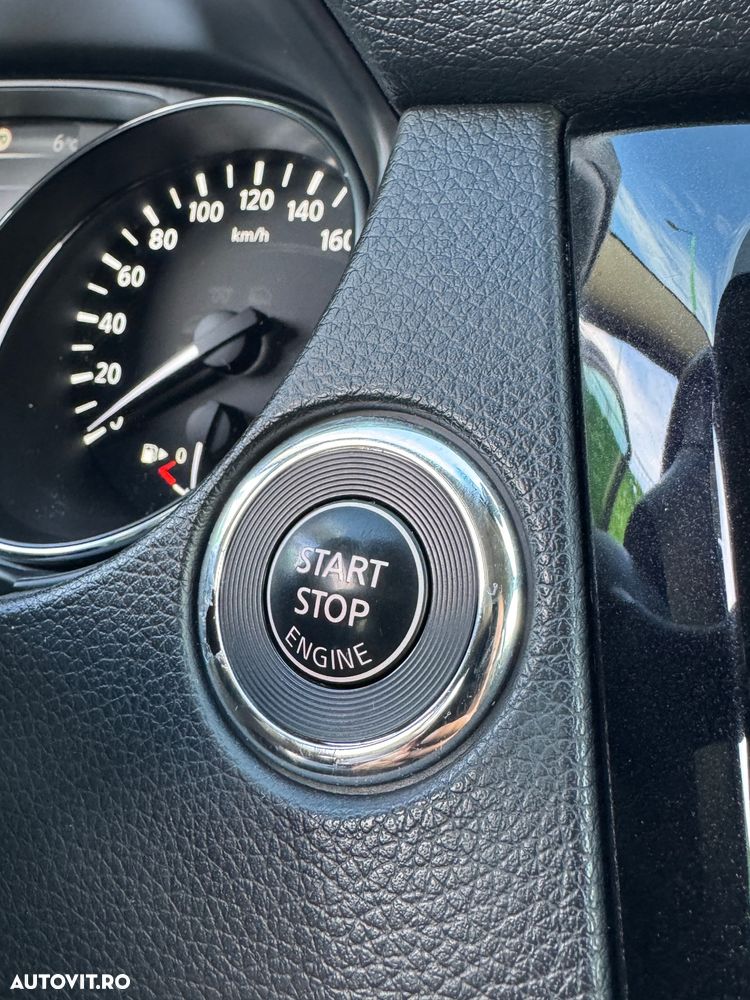 Nissan Qashqai 1.6 DCI N-Connecta - 19