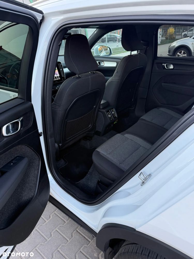 Volvo XC 40 B3 Core - 13