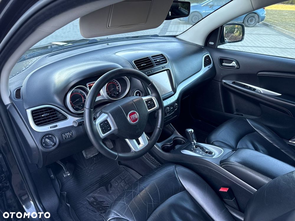 Fiat Freemont 2.0 Multijet Black Code AWD - 10