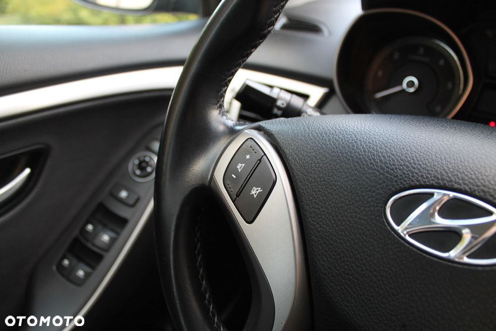 Hyundai i30 1.4 CRDi Trend - 35