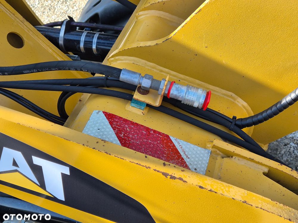 Caterpillar CAT 906M, 2016 ROK, CENTRALNE SMAROWANIE, Z NIEMIEC, 907, 908 - 19